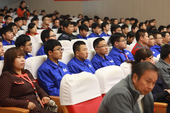 公司参赛师生.jpg