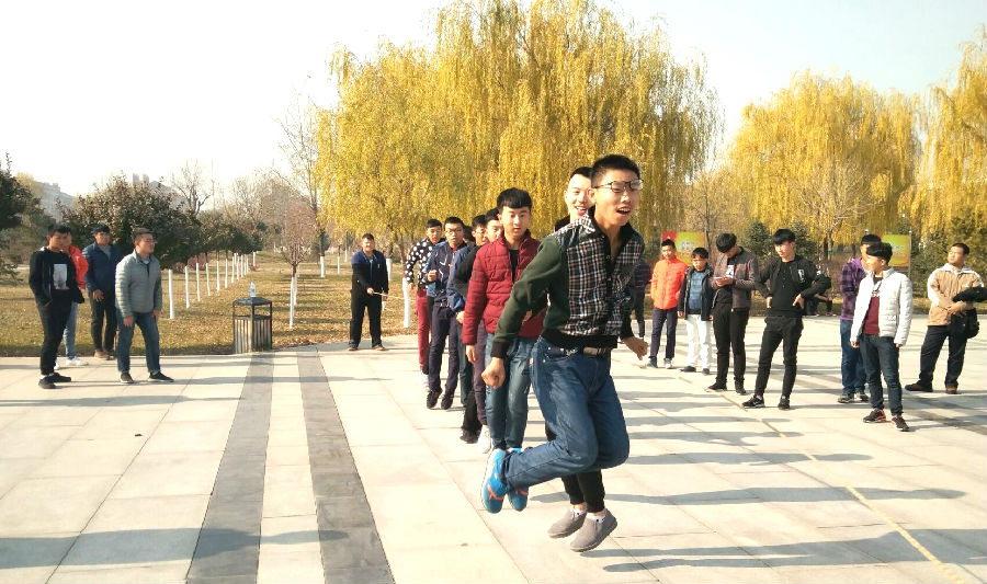 1.jpg